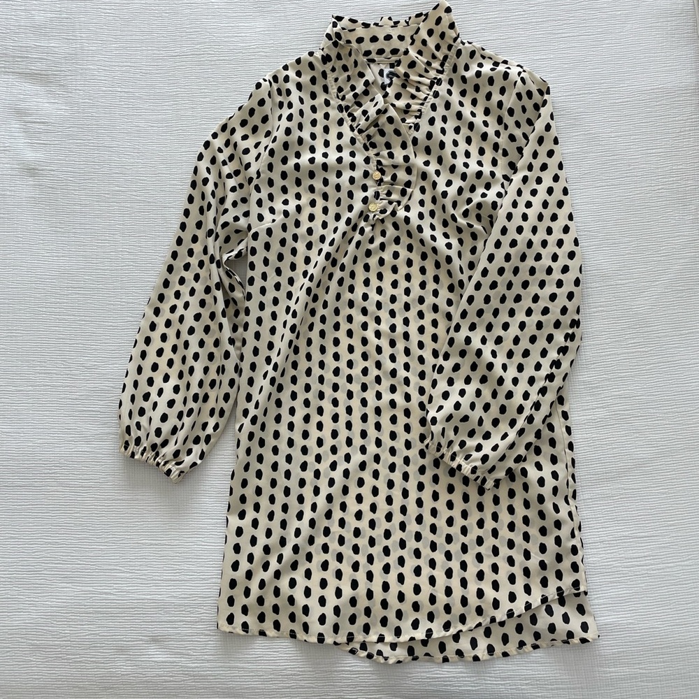 Mudpie Tunic - size Medium altered to fit like a small - cream/black